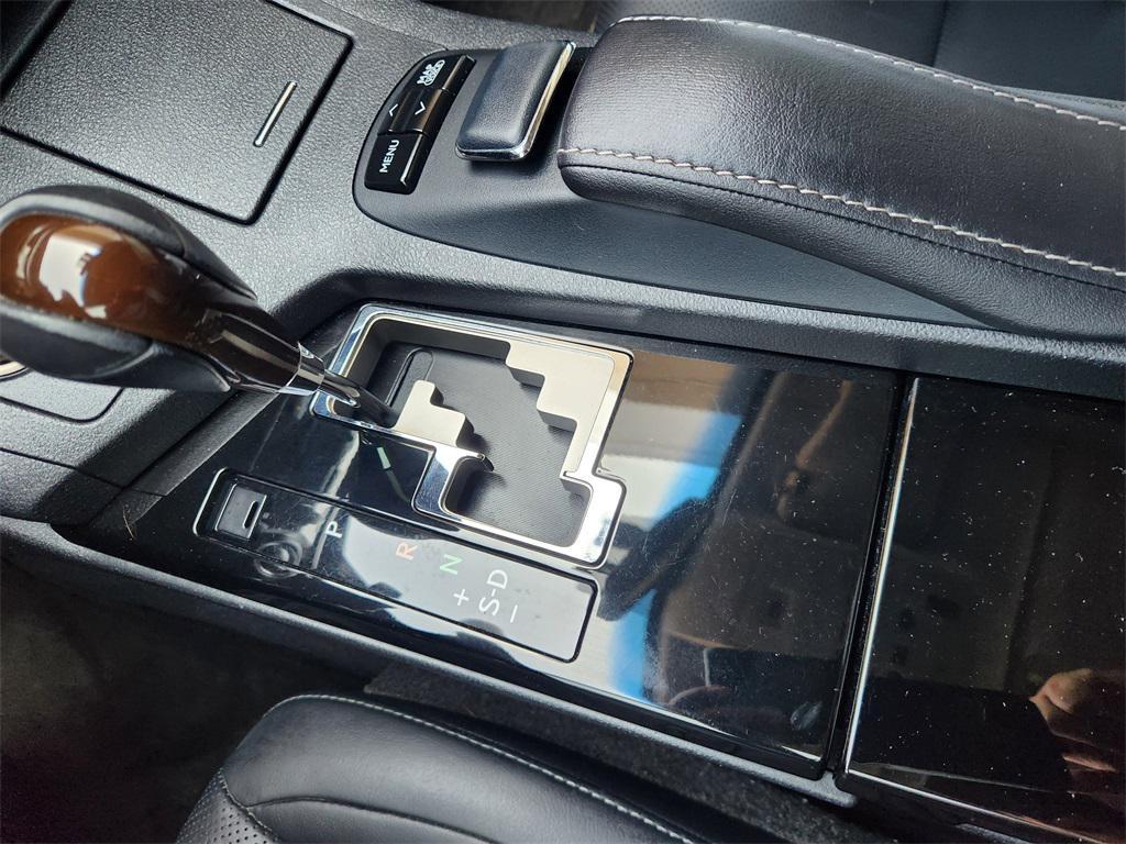 used 2013 Lexus ES 350 car, priced at $13,888