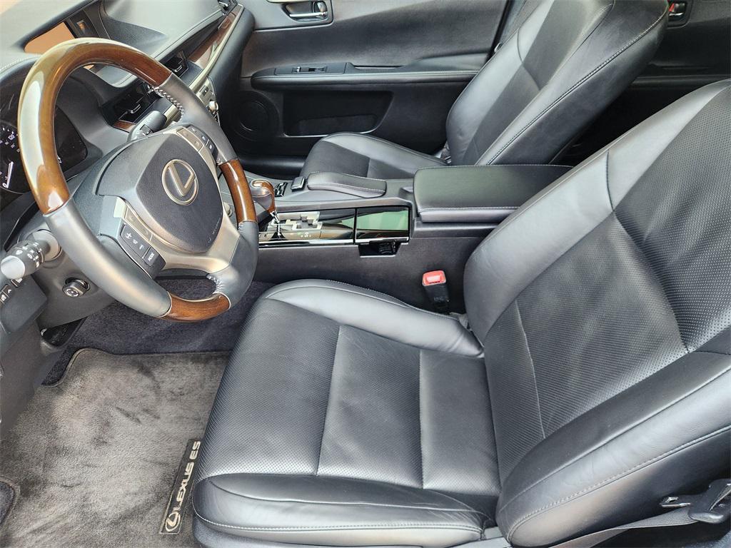 used 2013 Lexus ES 350 car, priced at $13,888