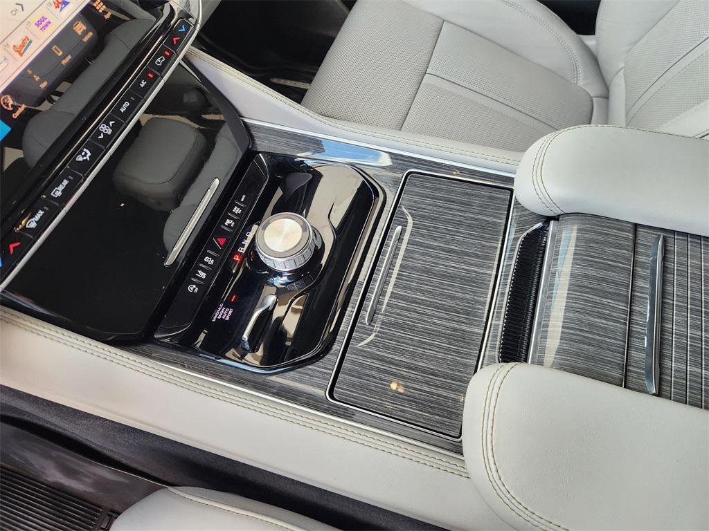 used 2022 Jeep Wagoneer car, priced at $37,888