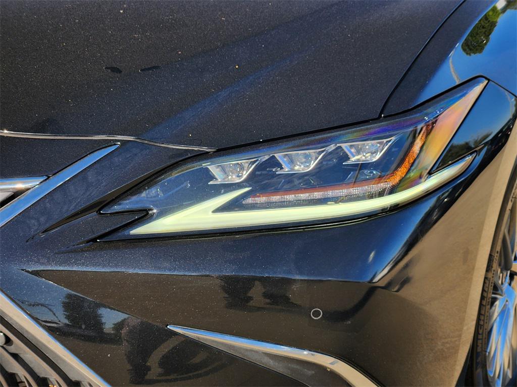 used 2021 Lexus ES 350 car, priced at $42,185