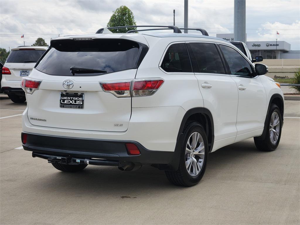 used 2015 Toyota Highlander car, priced at $16,888