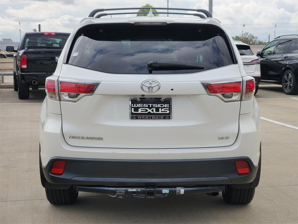 used 2015 Toyota Highlander car, priced at $16,888