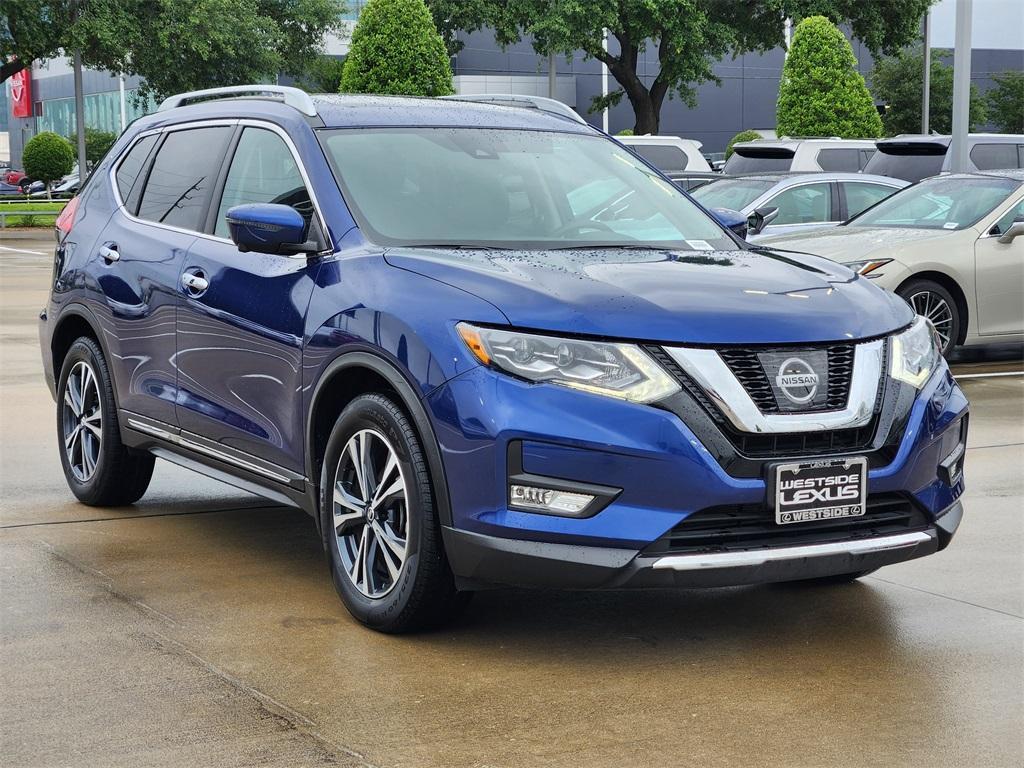 used 2017 Nissan Rogue car, priced at $17,888