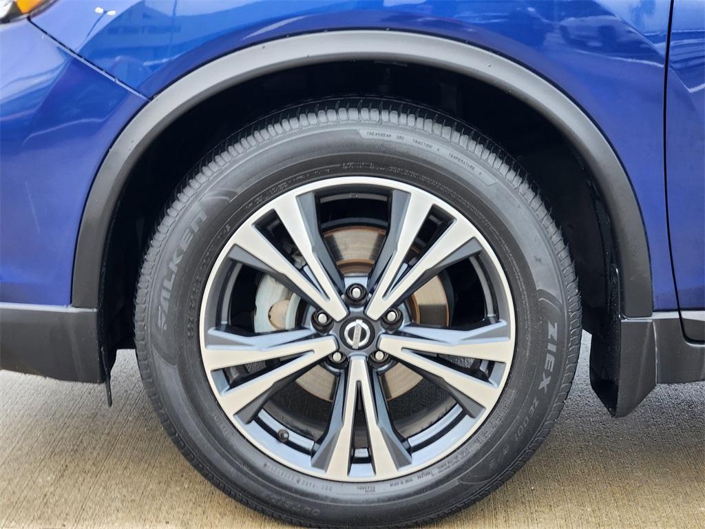 used 2017 Nissan Rogue car, priced at $17,888