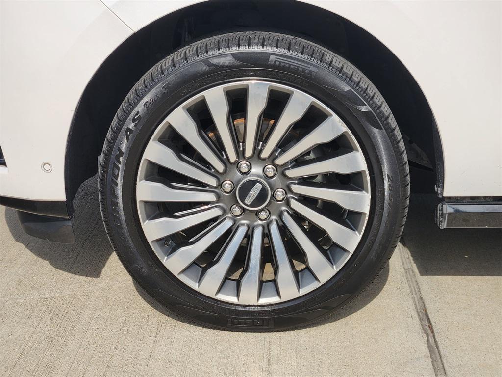 used 2019 Lincoln Navigator L car, priced at $29,888