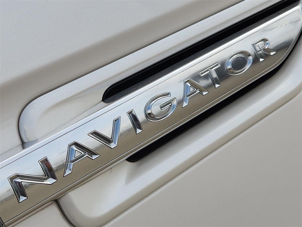 used 2019 Lincoln Navigator L car, priced at $29,888