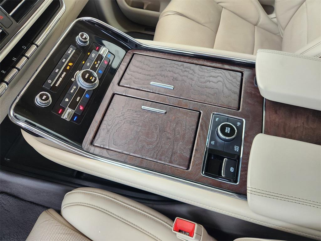 used 2019 Lincoln Navigator L car, priced at $29,888