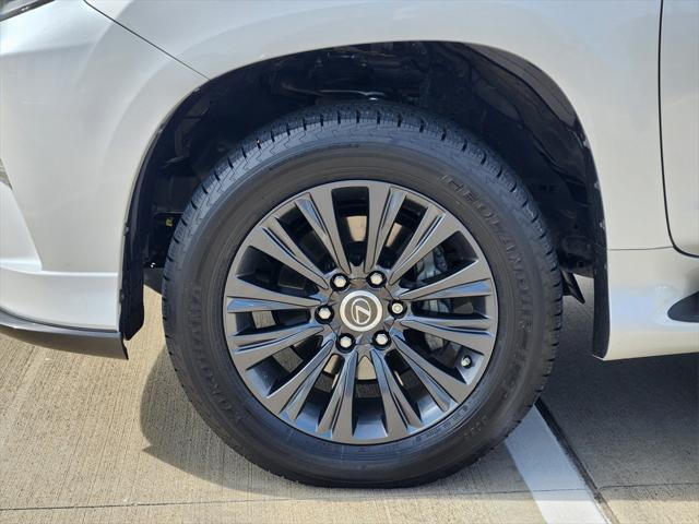 used 2023 Lexus GX 460 car, priced at $67,888