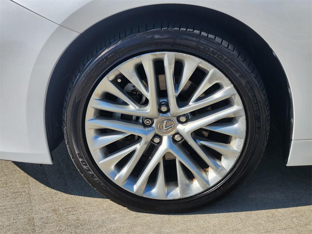 used 2013 Lexus ES 350 car, priced at $15,888