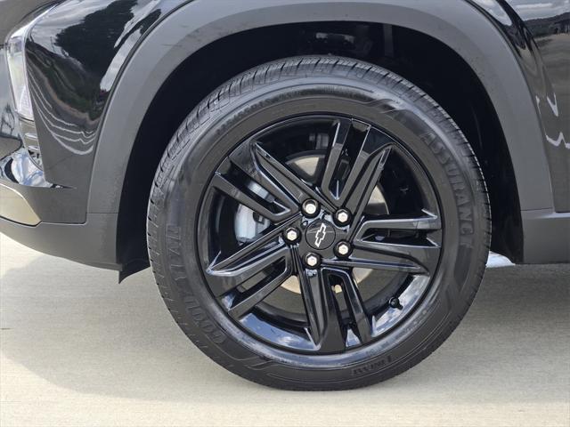 used 2025 Chevrolet Trax car, priced at $25,888