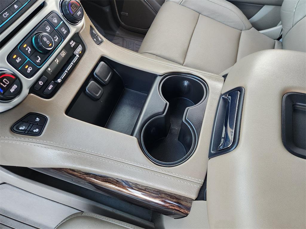 used 2019 GMC Yukon car, priced at $23,777