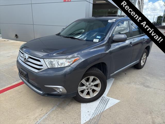 used 2013 Toyota Highlander car, priced at $16,888