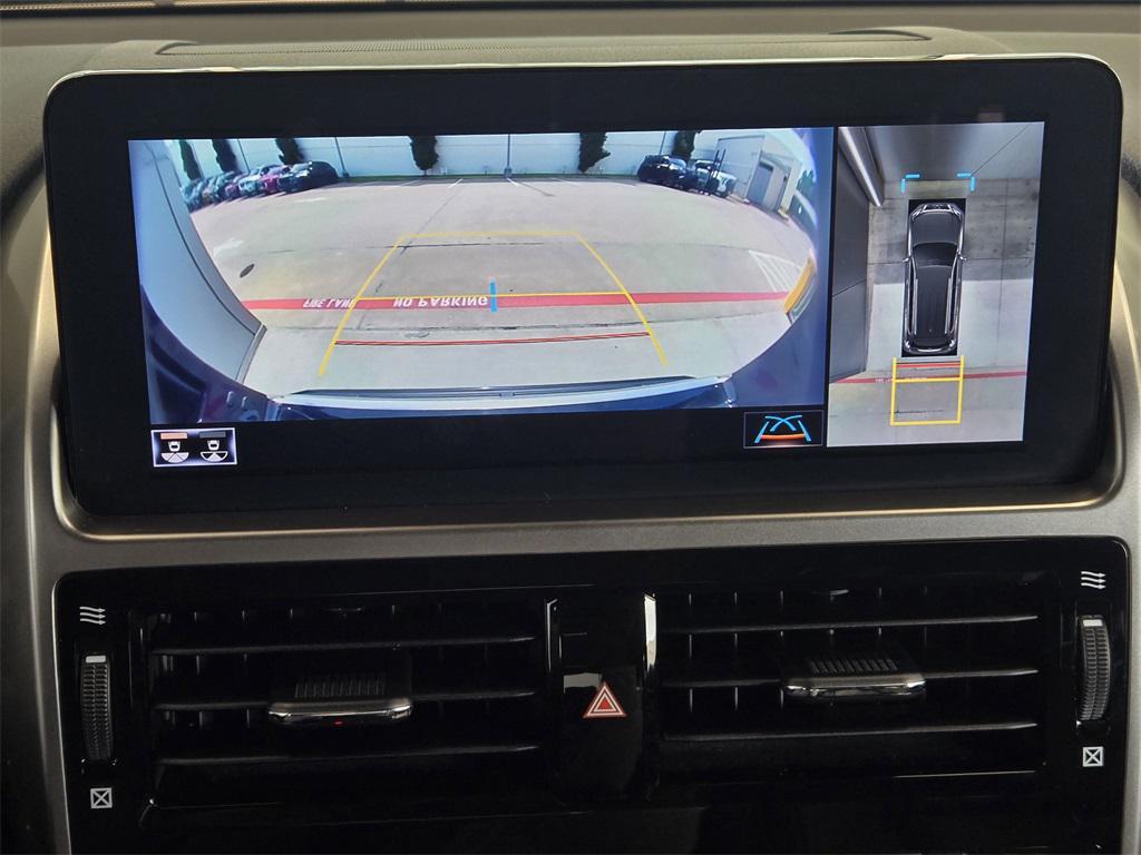 used 2023 Lexus GX 460 car, priced at $67,888