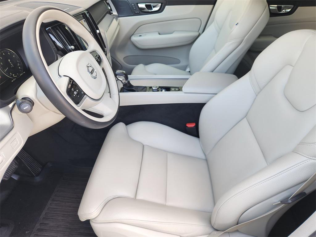 used 2019 Volvo XC60 car, priced at $27,888