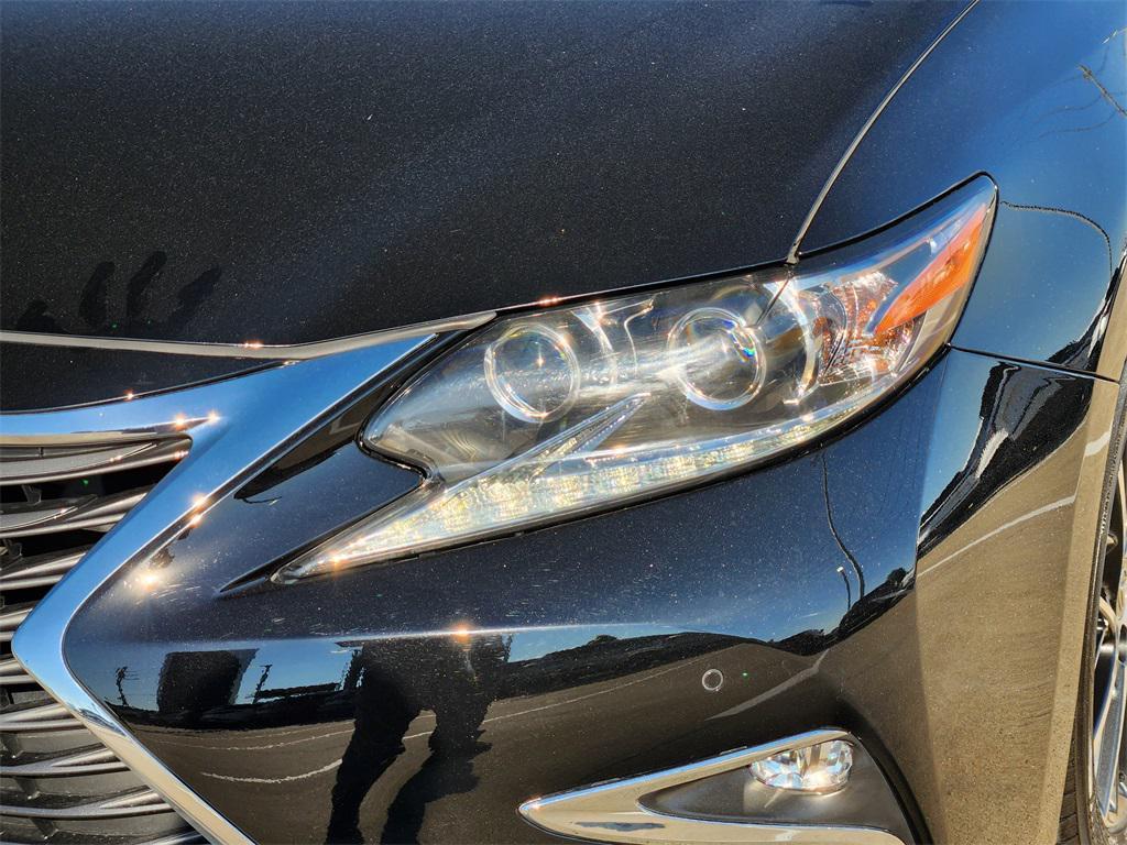 used 2018 Lexus ES 350 car, priced at $27,777