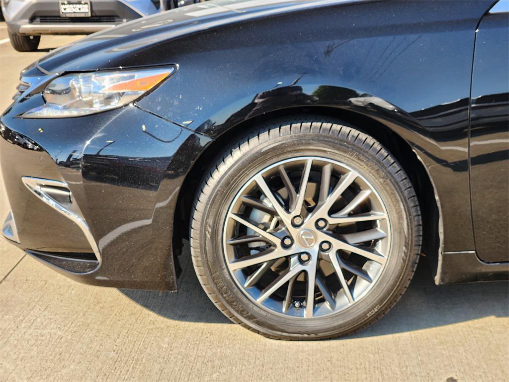 used 2018 Lexus ES 350 car, priced at $27,777