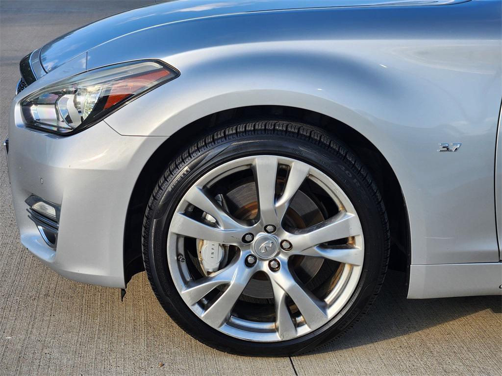 used 2015 INFINITI Q70L car, priced at $11,888