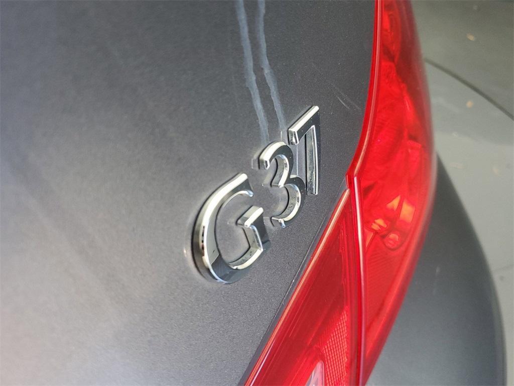 used 2011 INFINITI G37 car, priced at $9,990