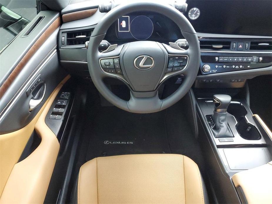 used 2024 Lexus ES 350 car, priced at $46,777