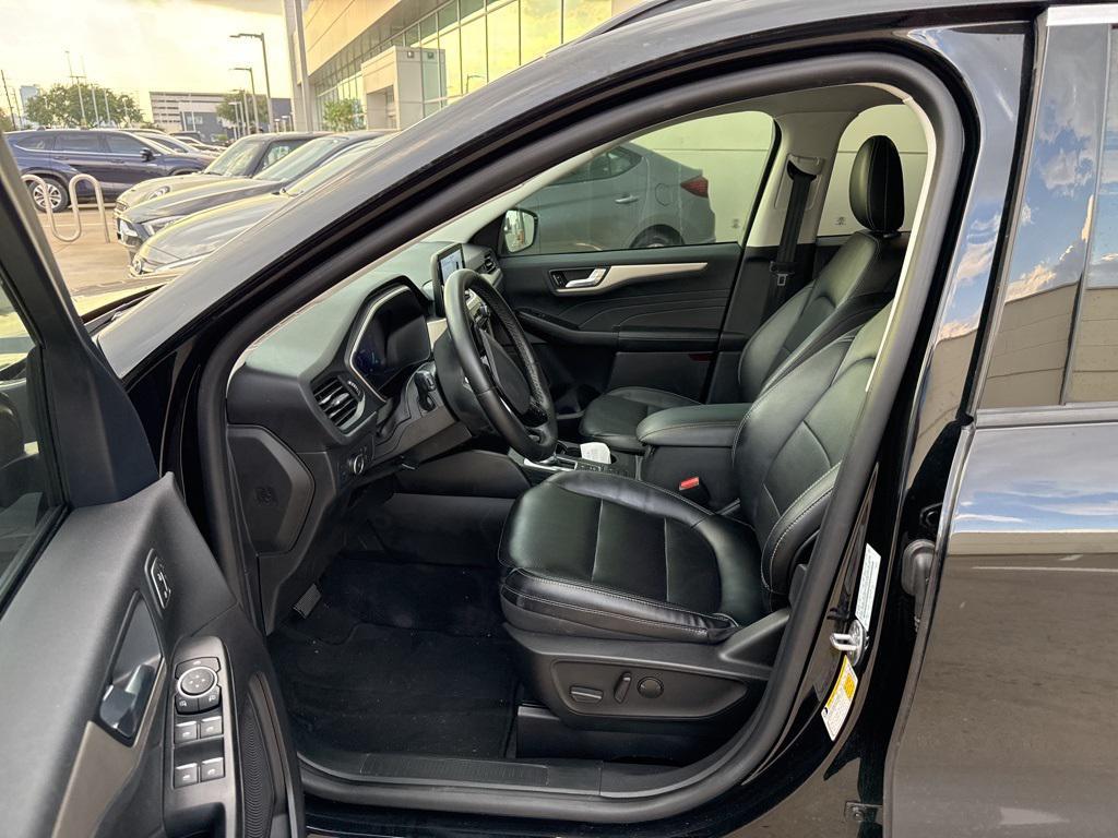 used 2022 Ford Escape car, priced at $20,888