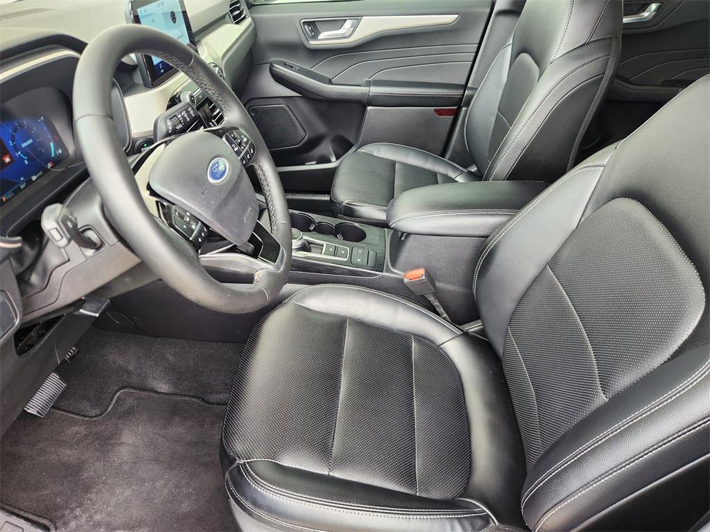 used 2022 Ford Escape car, priced at $18,938