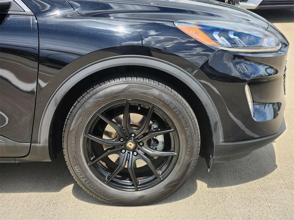 used 2022 Ford Escape car, priced at $18,938