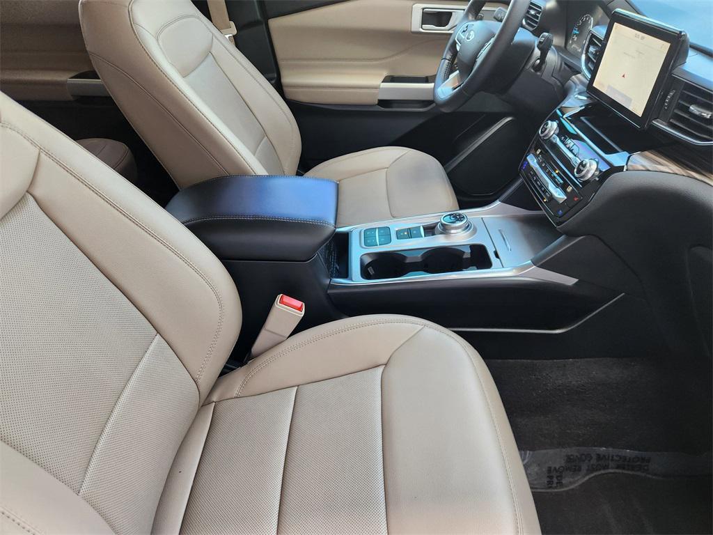 used 2021 Ford Explorer car, priced at $30,888
