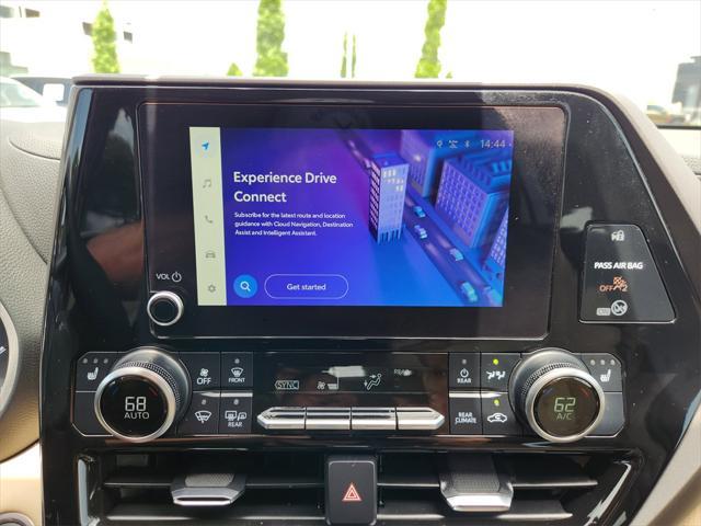 used 2024 Toyota Highlander car, priced at $44,888