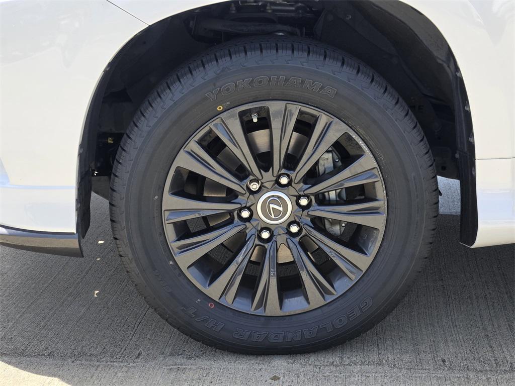 used 2022 Lexus GX 460 car, priced at $59,888