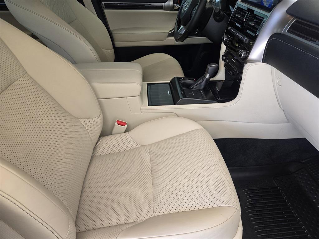 used 2022 Lexus GX 460 car, priced at $59,888