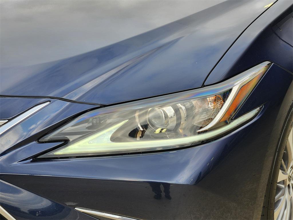 used 2021 Lexus ES 350 car, priced at $37,888
