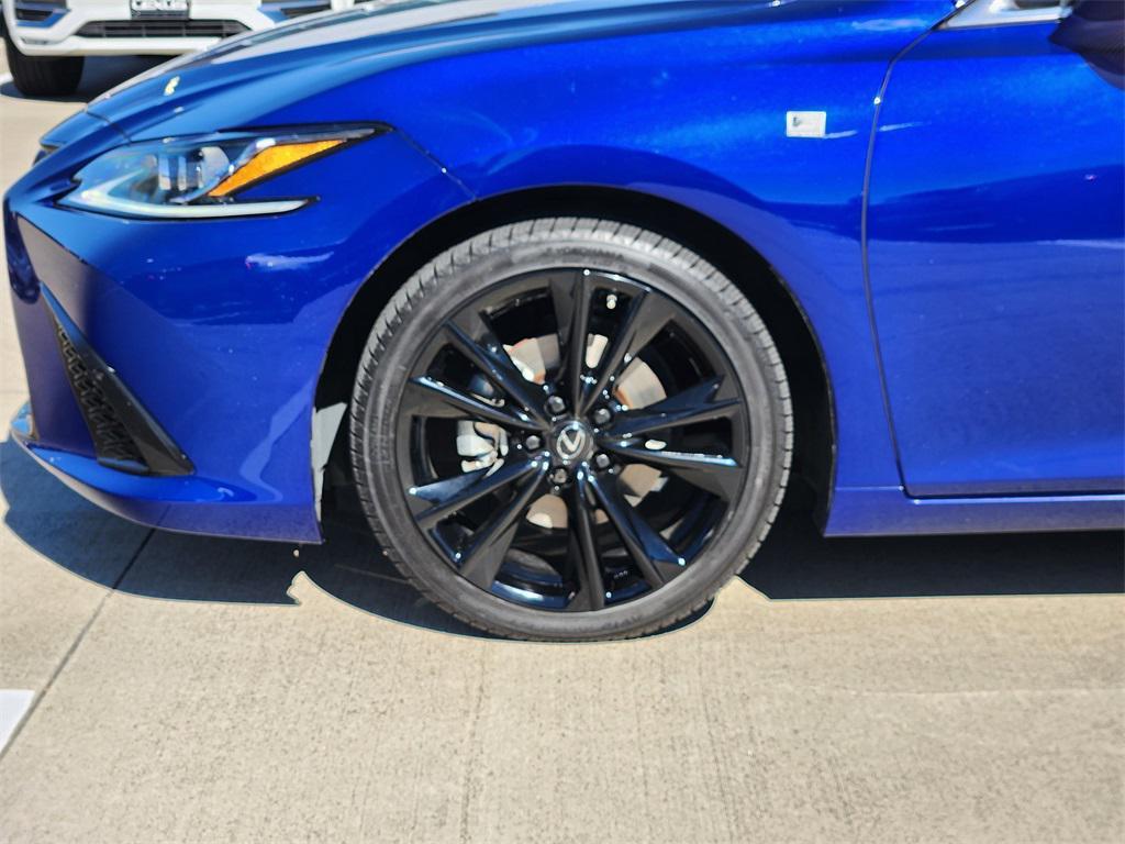 used 2023 Lexus ES 350 car, priced at $36,888