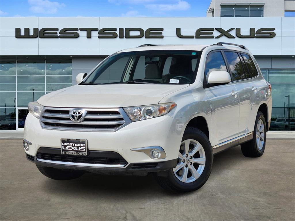 used 2011 Toyota Highlander car, priced at $10,888