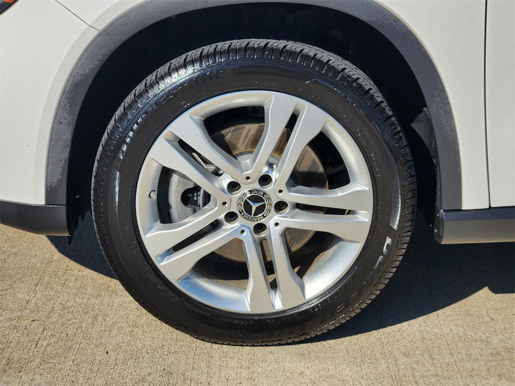 used 2020 Mercedes-Benz GLA 250 car, priced at $21,888