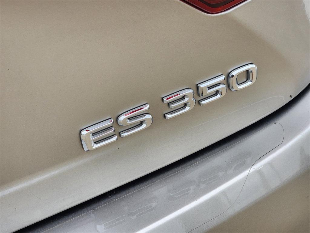 used 2015 Lexus ES 350 car, priced at $21,888