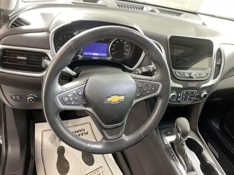 used 2022 Chevrolet Equinox car, priced at $24,999