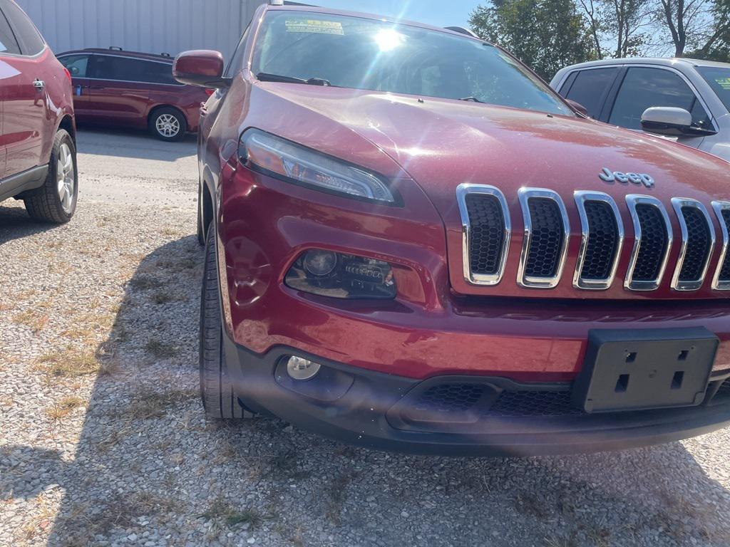used 2017 Jeep Cherokee car, priced at $13,677