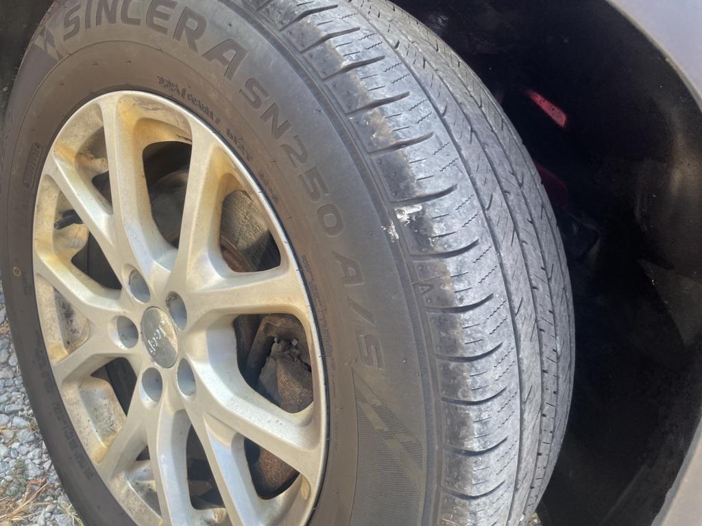 used 2017 Jeep Cherokee car, priced at $13,677