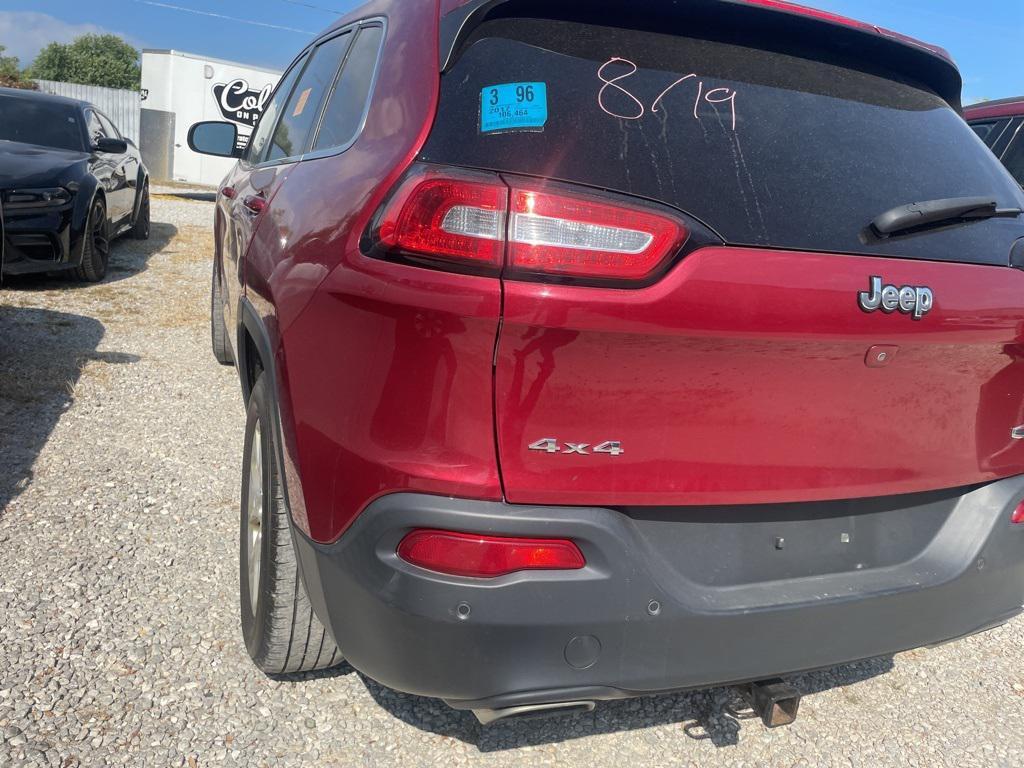 used 2017 Jeep Cherokee car, priced at $13,677