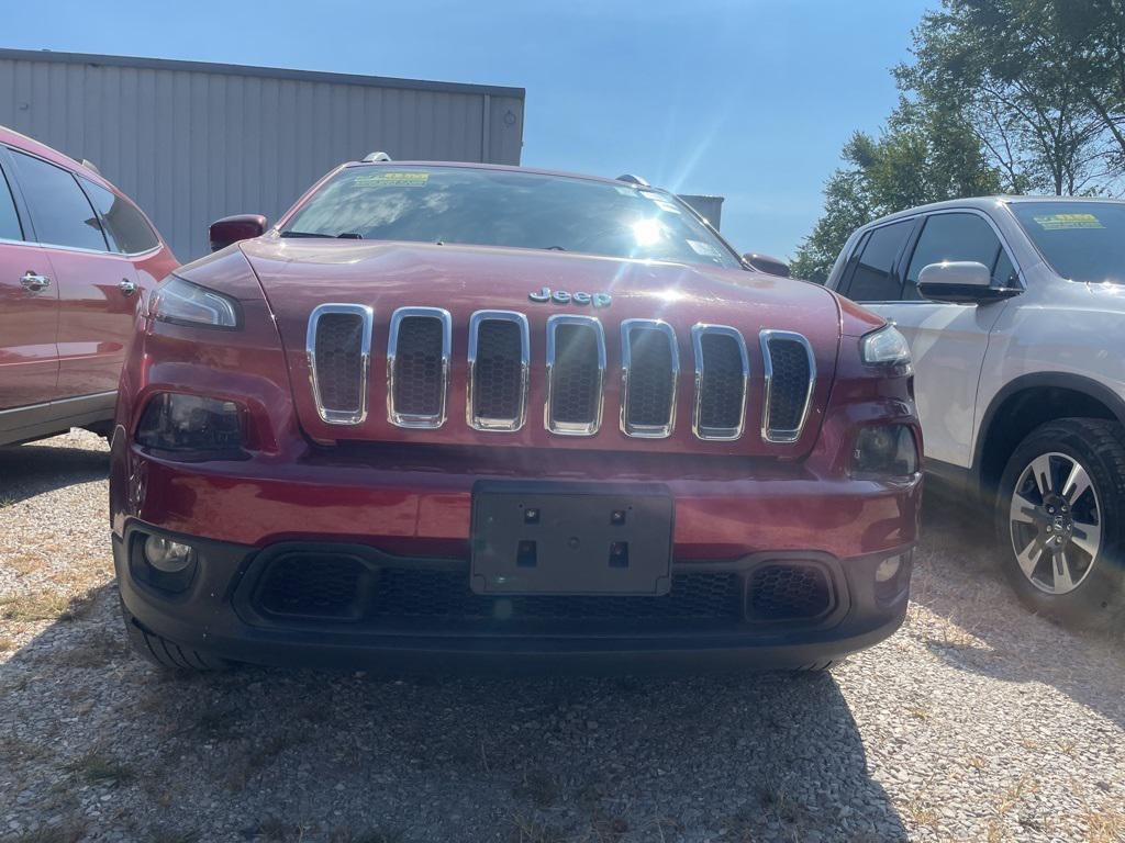 used 2017 Jeep Cherokee car, priced at $13,677