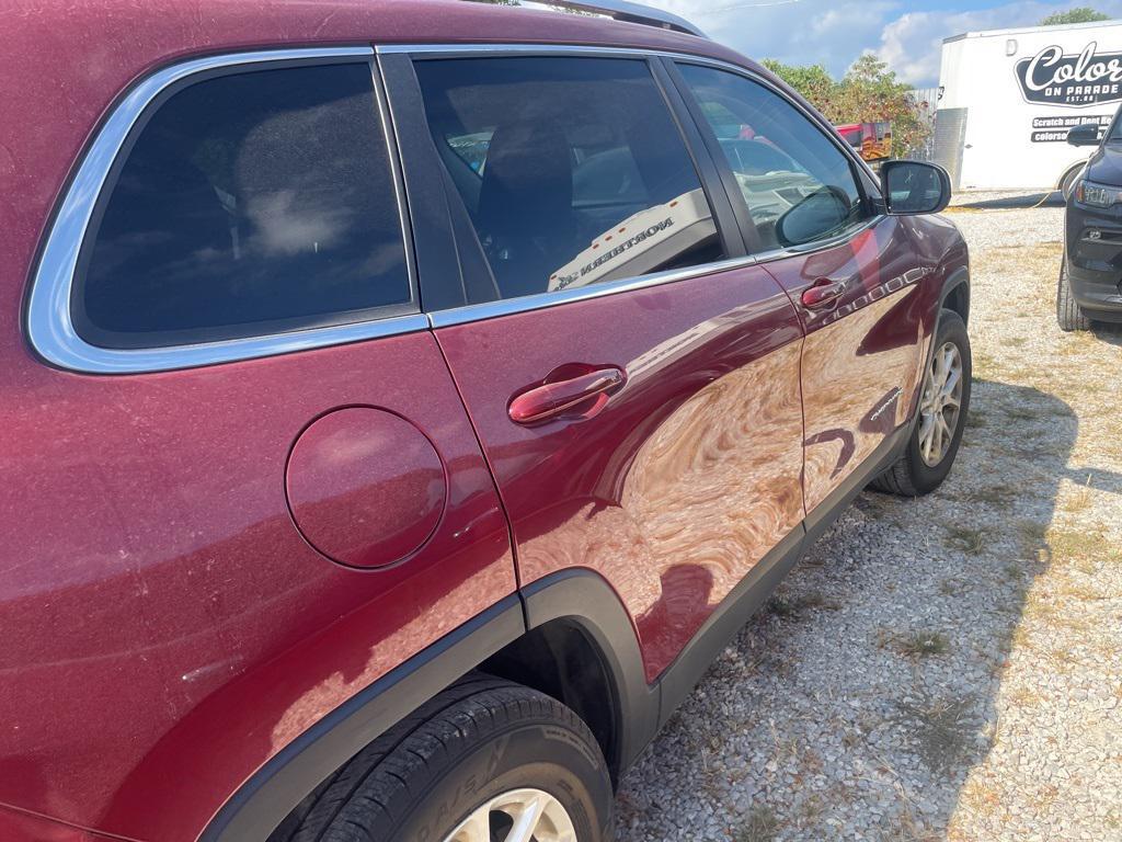 used 2017 Jeep Cherokee car, priced at $13,677