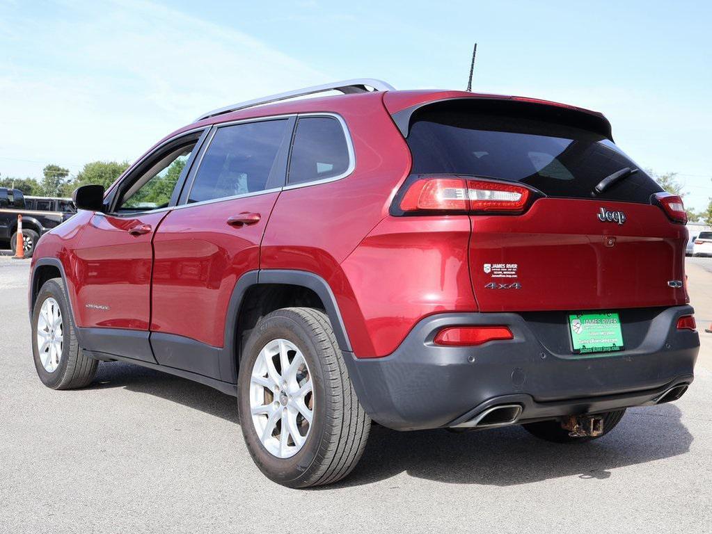 used 2017 Jeep Cherokee car, priced at $12,499