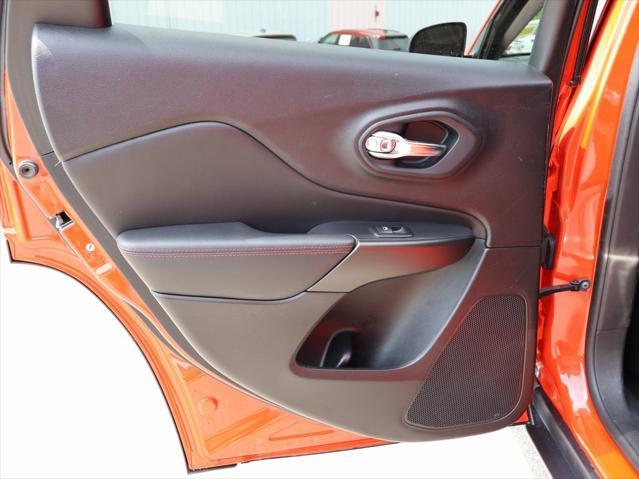 used 2021 Jeep Cherokee car, priced at $23,399