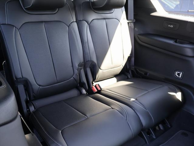 new 2025 Jeep Grand Cherokee L car, priced at $46,017