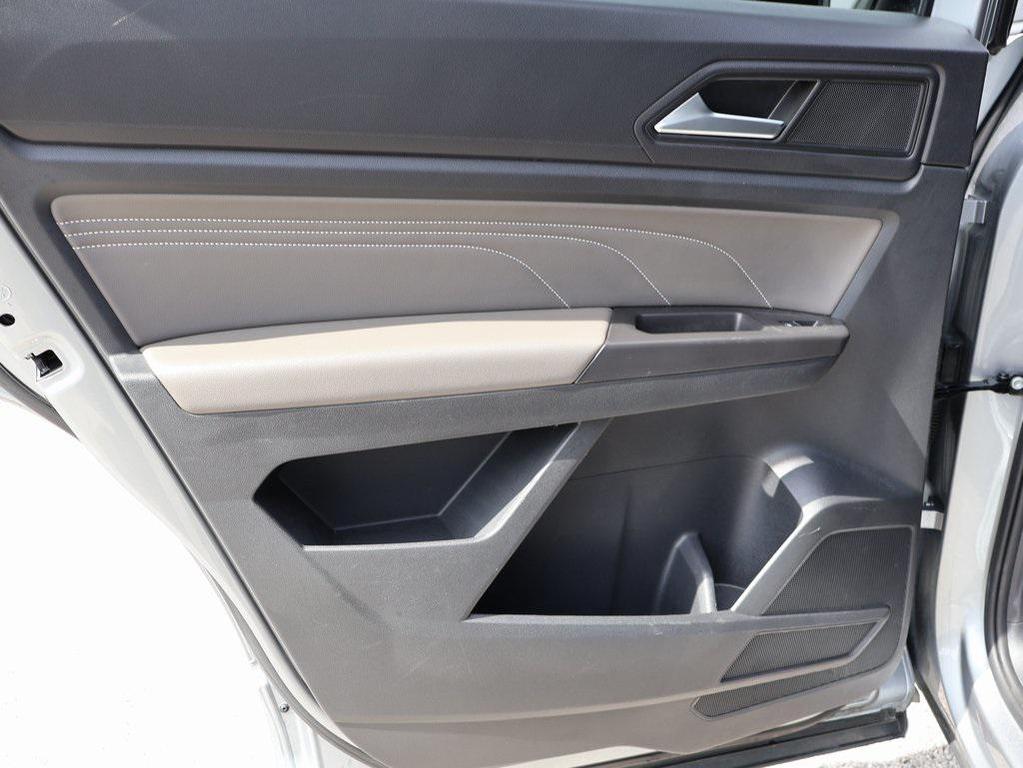 used 2023 Volkswagen Atlas Cross Sport car, priced at $23,399