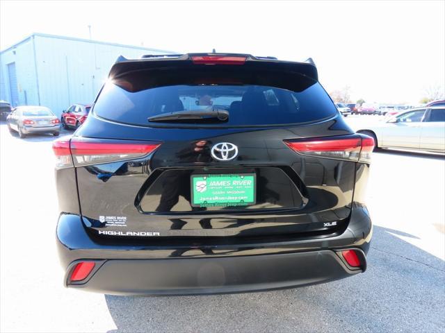 used 2020 Toyota Highlander car, priced at $25,238