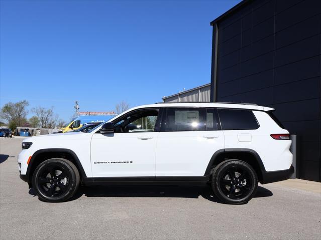 new 2025 Jeep Grand Cherokee L car, priced at $48,209