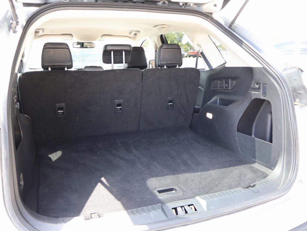 used 2024 Ford Edge car, priced at $22,999