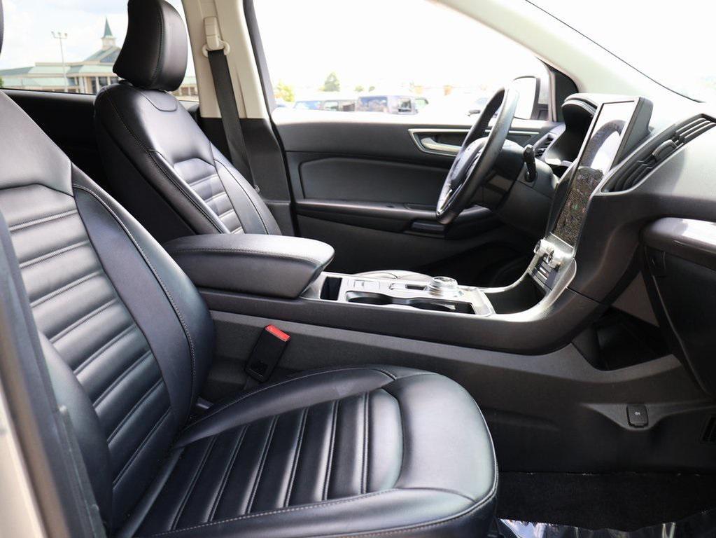 used 2024 Ford Edge car, priced at $22,999
