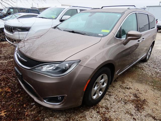 used 2017 Chrysler Pacifica car, priced at $12,734